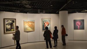 冯振华油画作品在虹桥美术馆《颜会20周年画展》上展出